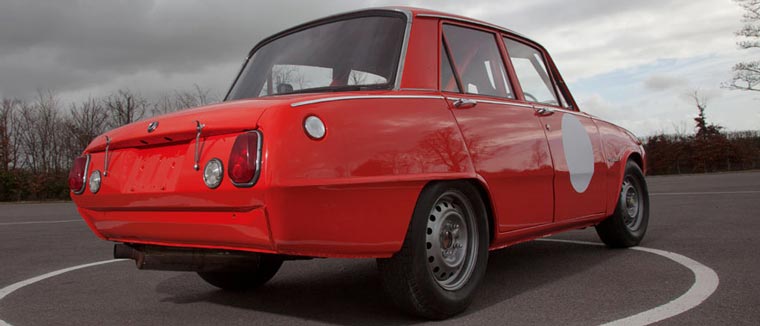 Isuzu Bellett restored by CSR for classic car racing